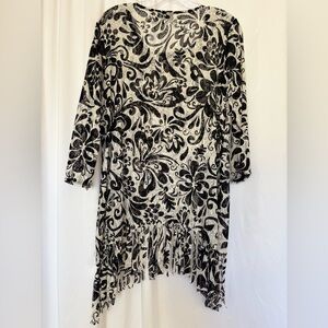 Chicos Travelers Lace Tunic Top Black White Floral Fringe Sz 2 Large Whimsy